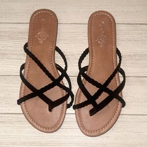 Sole Mates black braided strappy Sandals